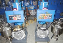 高压吸风机在塑料颗粒上料机有哪些特点